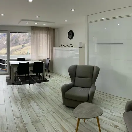 Flaminia 15 - Best View And Free Parking! Leukerbad