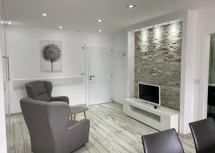 Flaminia 15 - Best View And Free Parking! *